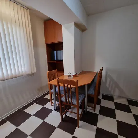 бутиков - тракия Șumen